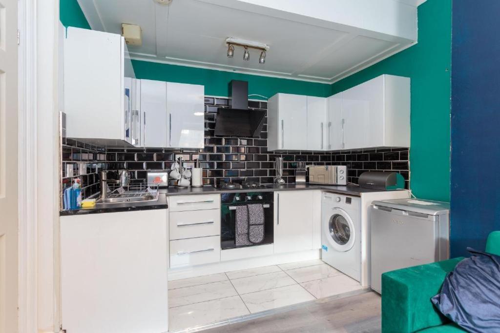 Beautiful Boutique Edinburgh Abode - Sleeps 4 Apartment Ngoại thất bức ảnh